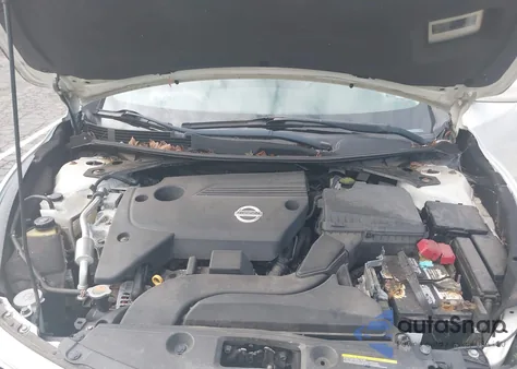 2014 Nissan Altima 2.5/2.5 S/2.5 Sl/2.5 Sv из США, поврежденный, VIN 1N4AL3AP6EC424562